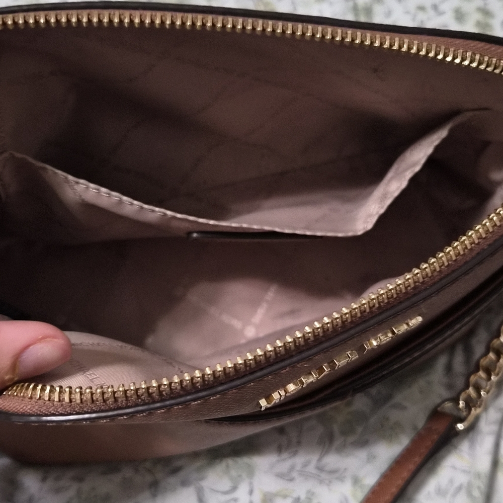 Michael Kors Chocolate Shoulder Bag - Picture 2 of 4